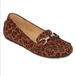 liz claiborne ashton loafers